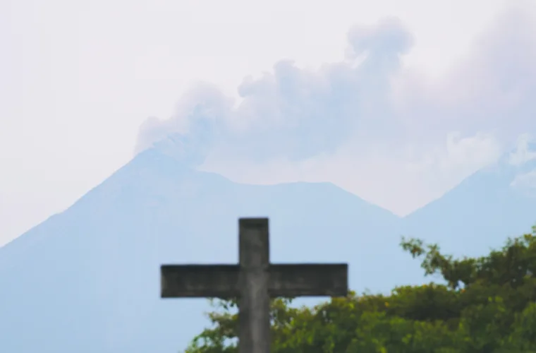 Risks lessen, but still remain, from Guatemala volcano